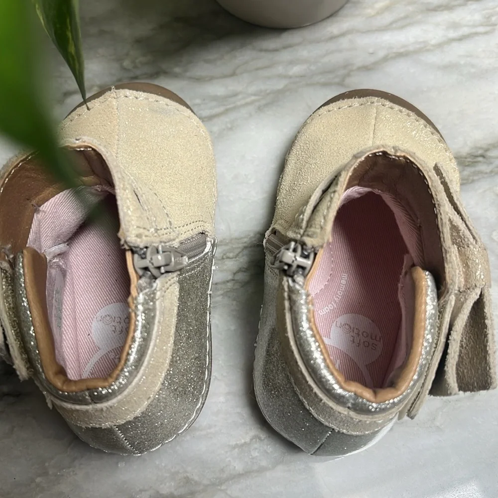 Stride rite toddler Glitter Bow beige Ankle boots